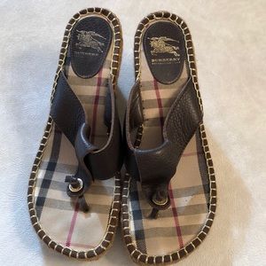 Burberry wedge slides
